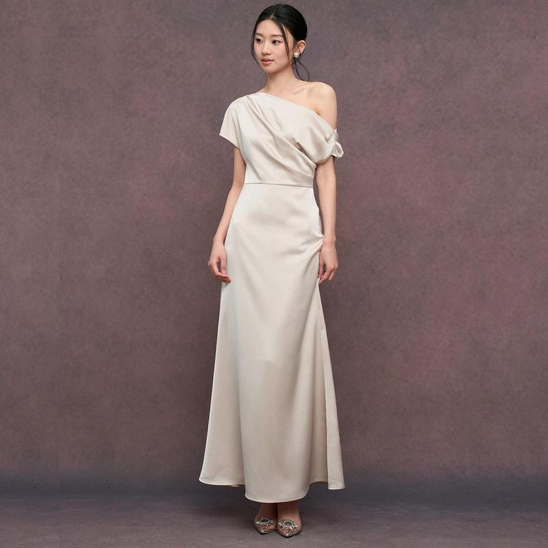 ชุดราตรีหรูสำหรับผู้หญิง ดีไซน - Fly Line บทวิจารณ์และราคา